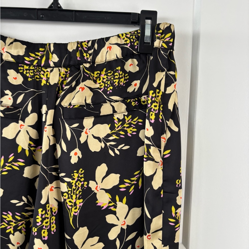 Cabi New Set Up Pants 6696 Black Floral Pull On Relaxed Fit High Waist Wide Leg - Picture 6 of 11